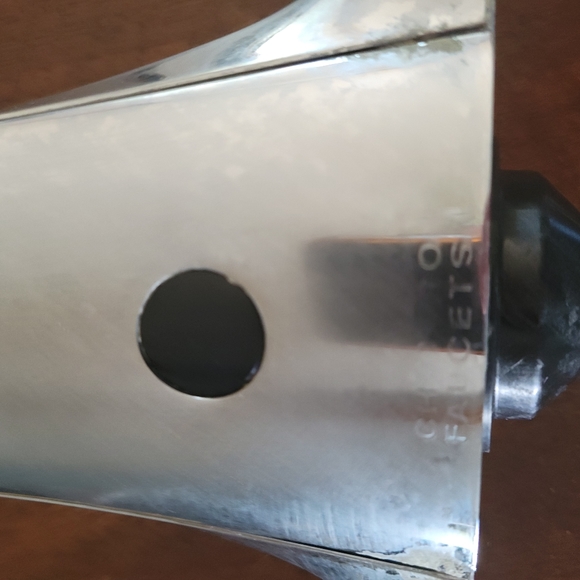 Chicago brand touch free sensor commercial grade faucet - Picture 3 of 3